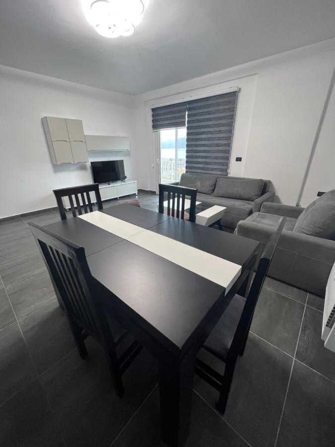 Dolce Italia Residence Radhimë Exterior foto